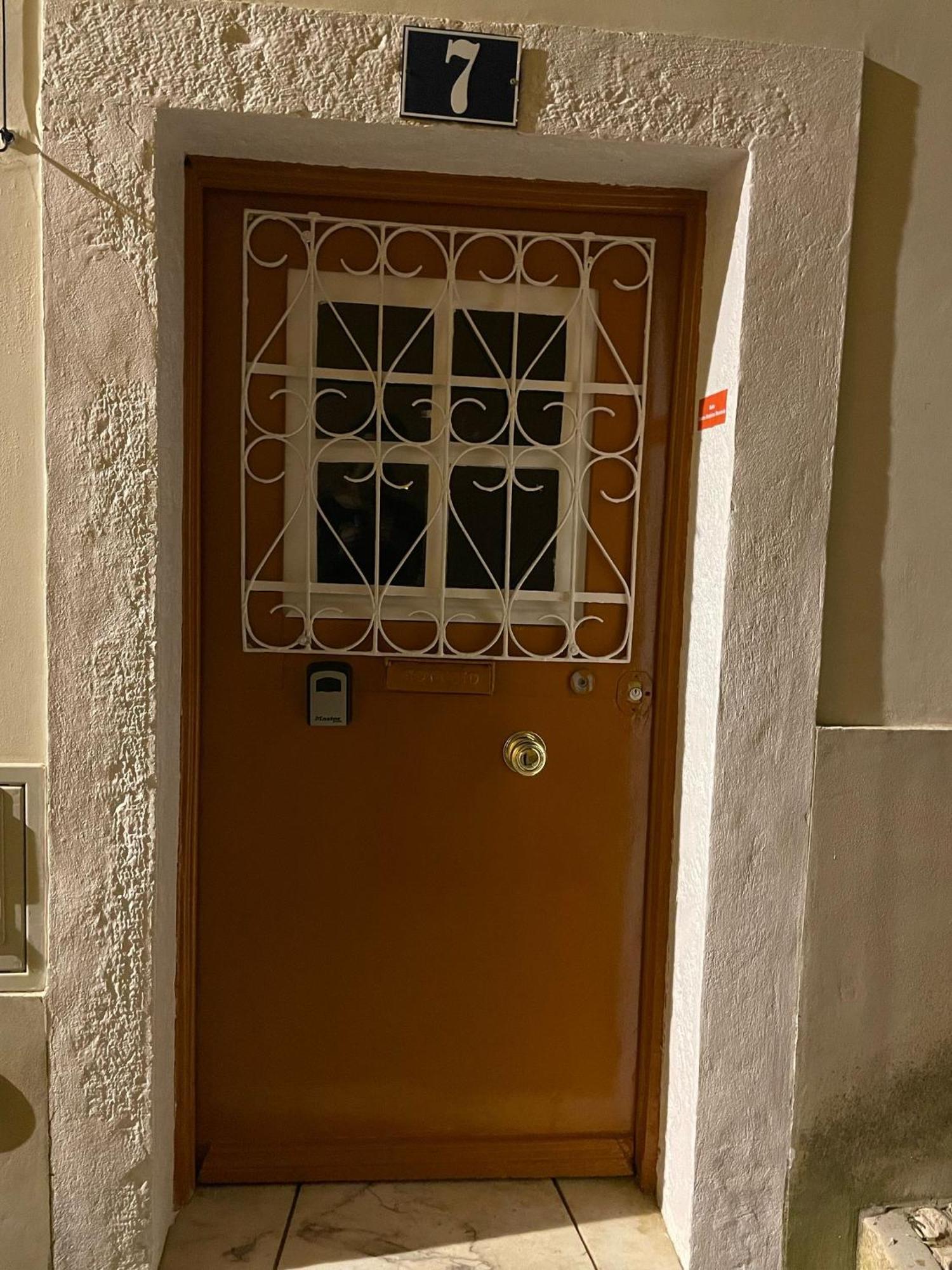 Quarto em Acomodações Particulares - Centro Historico Mouraria Lisboa